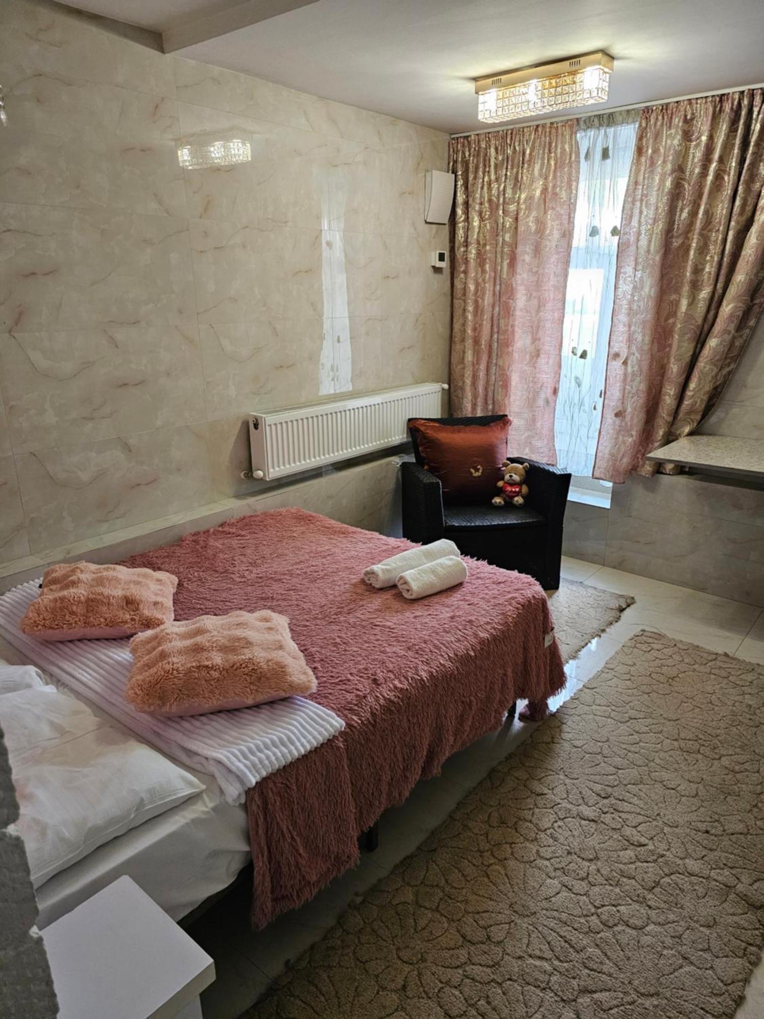 Rose Studio Chisinau Ngoại thất bức ảnh