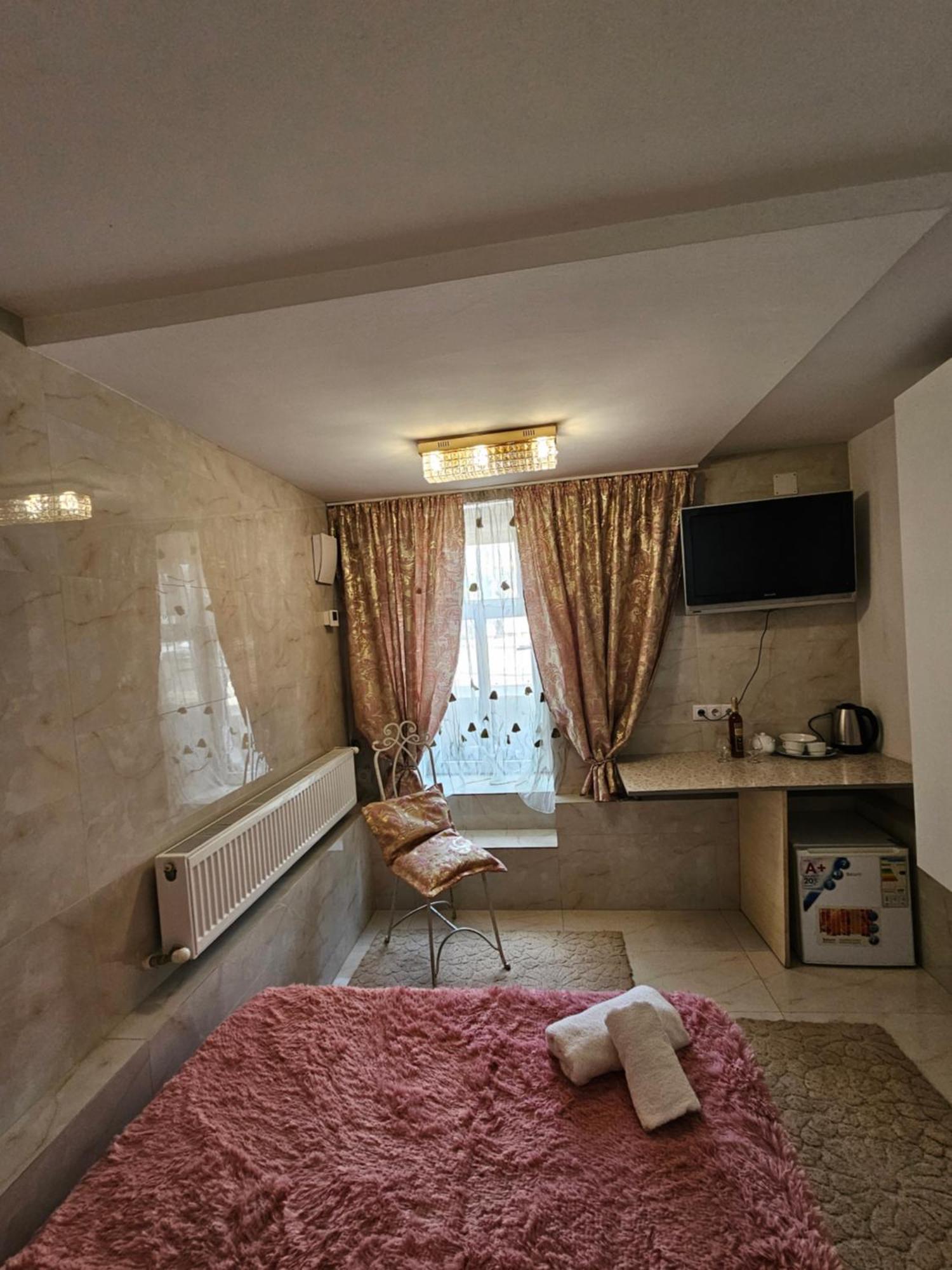 Rose Studio Chisinau Ngoại thất bức ảnh