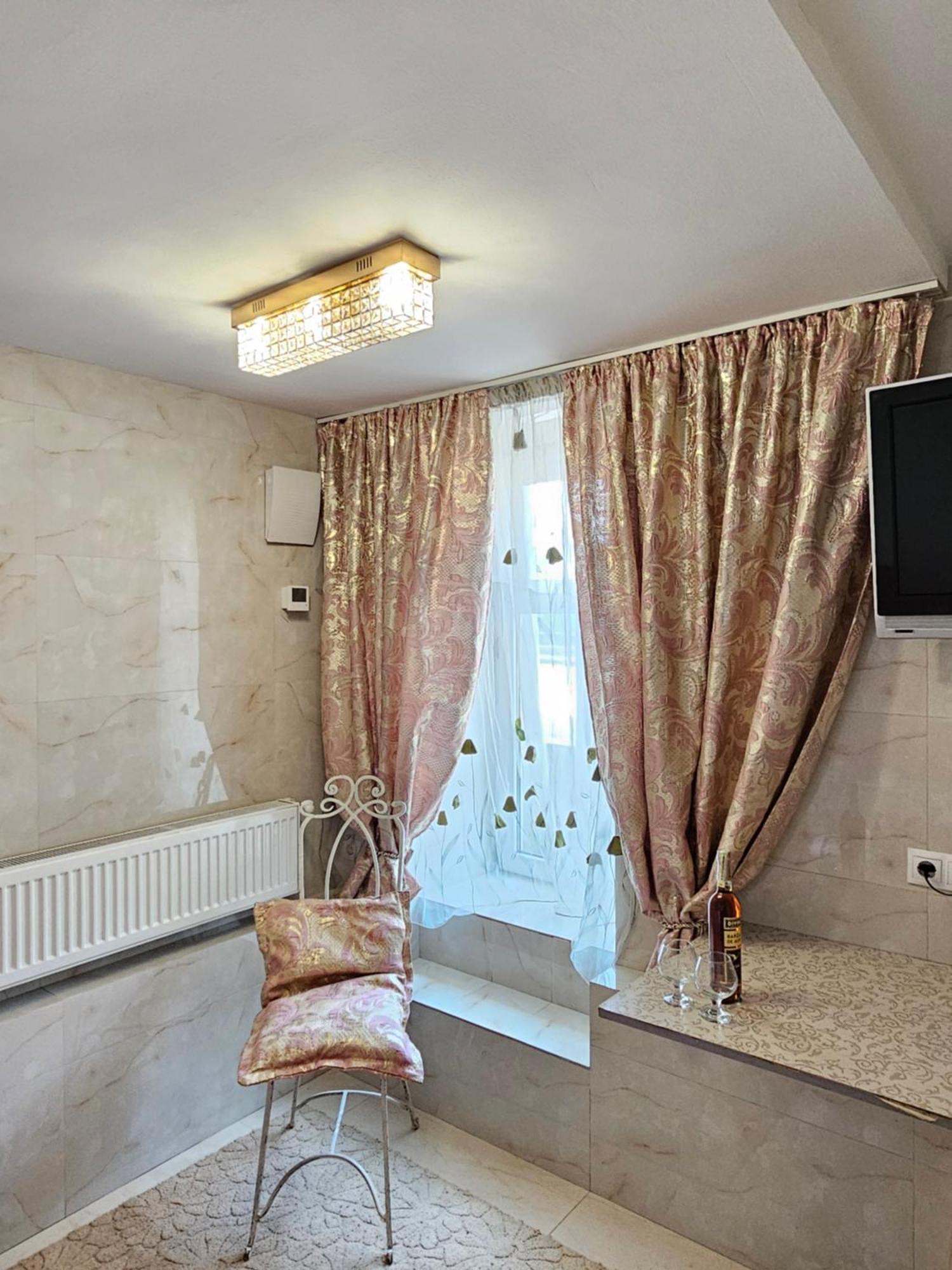 Rose Studio Chisinau Ngoại thất bức ảnh